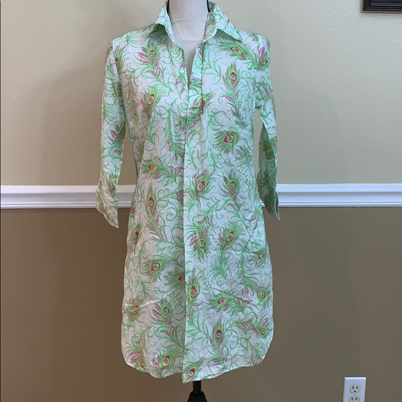 Lilly Pulitzer Dresses & Skirts - Lilly Pulitzer t shirt dress peacock feathers